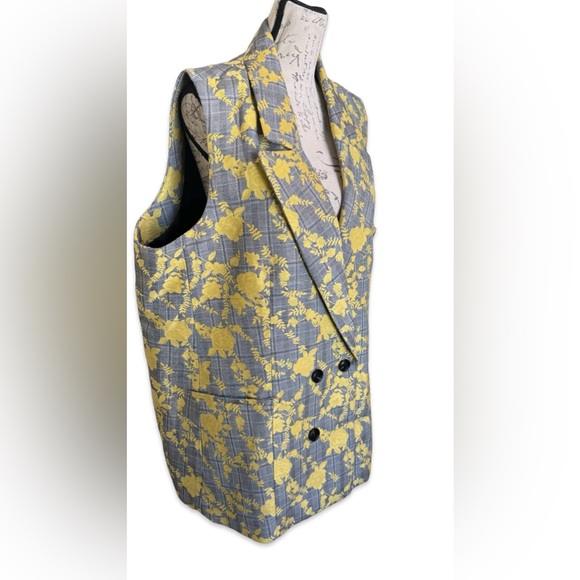 Hutch Vest - Picture 5 of 7